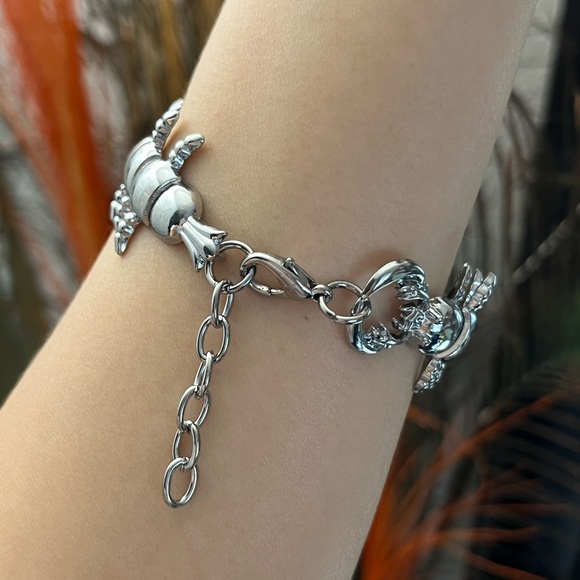 Unsex silver centipede bracelet,Large centipede bracelet,Centipede choke… - Picture 4 of 6
